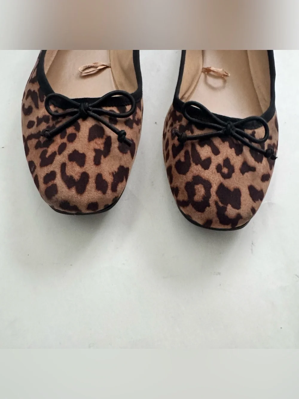 Time and Tru Leopard Print Ballet Flats Shoes 10 Memory Foam Slip On Bow Basics